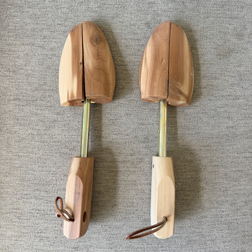 NEW Rochester Shoe Tree Co. Red Cedar Shoe Keepers/Trees Size (m) medium US